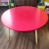 Frisbee Table Storage 1
